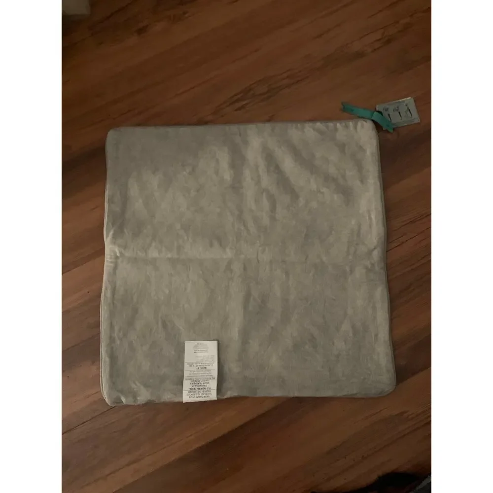Villa Home Collection Abilene Gray Throw Pillow Cover 20”x20” Sham Case